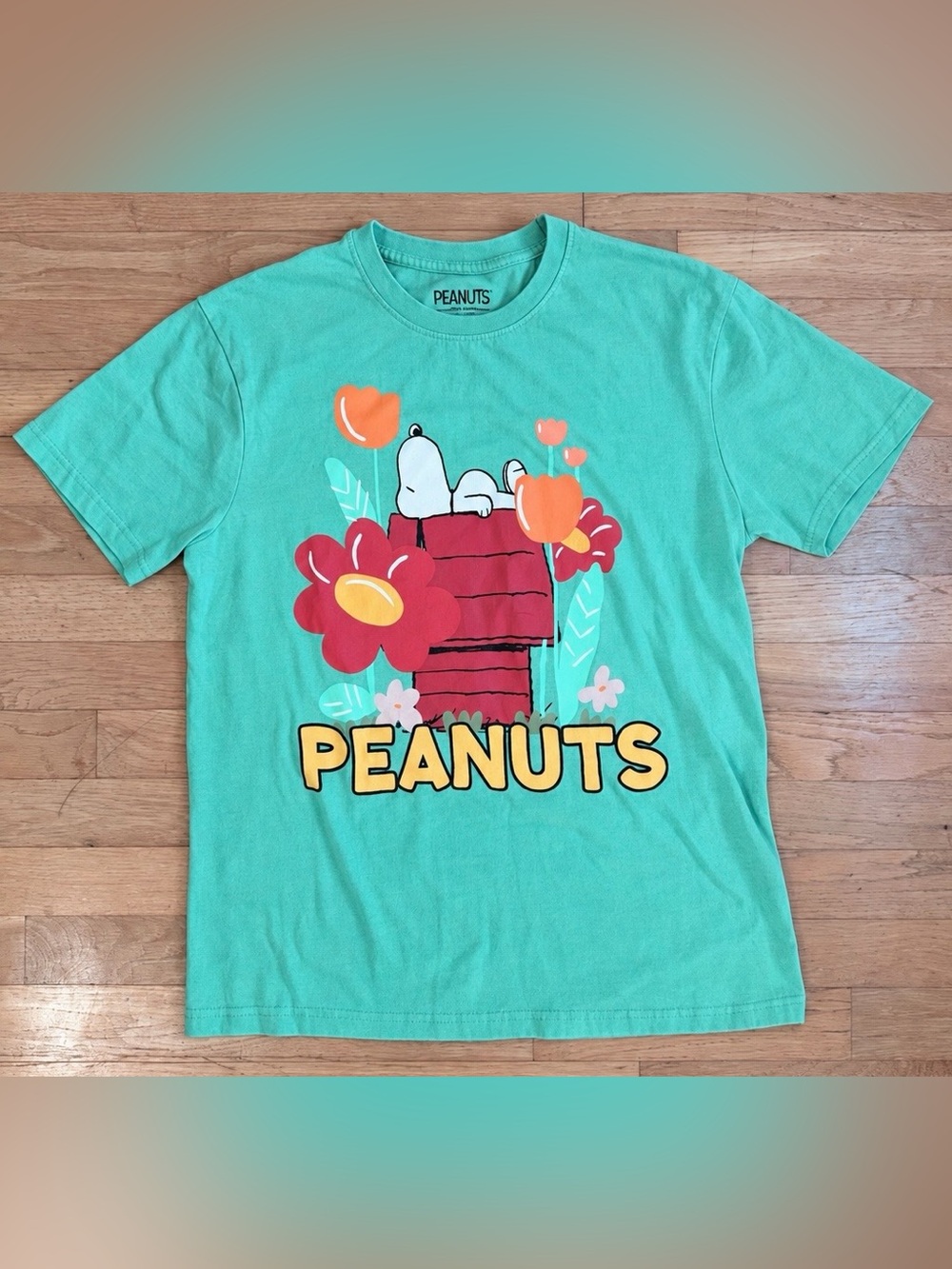 Peanuts Snoopy Floral Aqua Green
Graphic Tee Adult Small Flowers